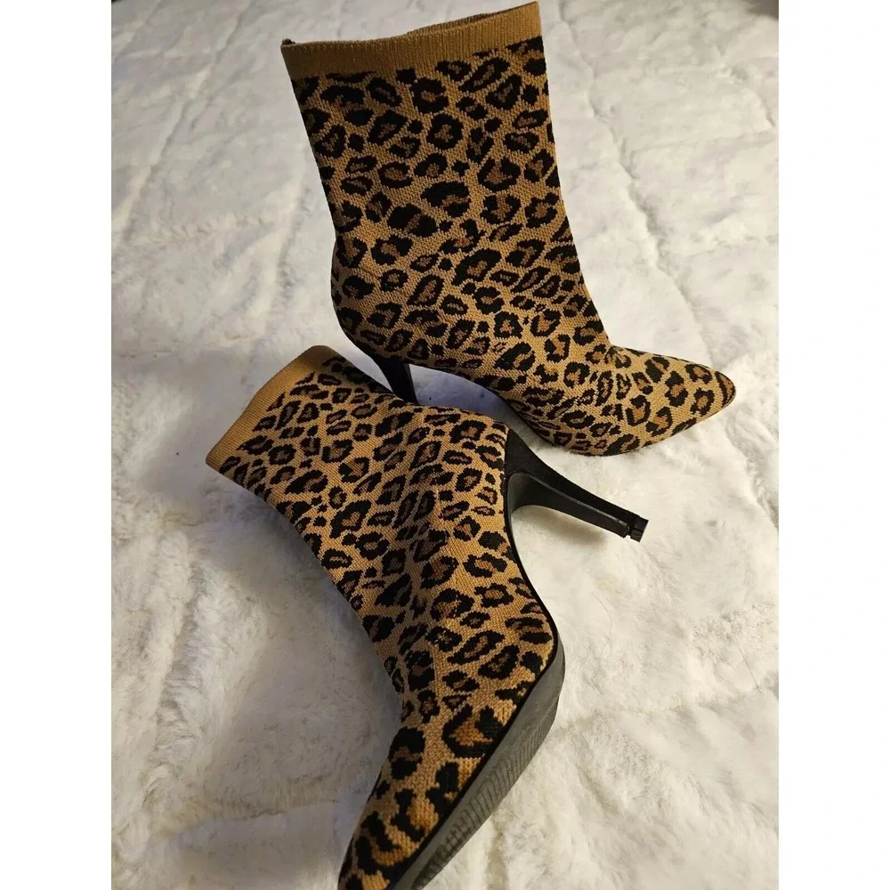 Cushionaire Ankle Boots Women 6.5 Brown Leopard GIPSEE Knit Stiletto Pointed Toe